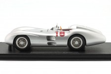 MERCEDES-Benz W196 GP France Campeon del Mundo 1954 J.M.Fangio - Incluye Vitrina - GP Replicas Escala 1:!8 (GP128A)