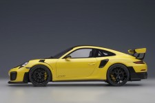 PORSCHE 911 (991 II) GT2 RS Weissach Package 2017 Yellow - AutoArt Scale 1:18 (78172)
