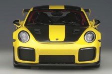 PORSCHE 911 (991 II) GT2 RS Weissach Package 2017 Yellow - AutoArt Scale 1:18 (78172)
