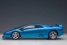 LAMBORGHINI Diablo SE30 1993 Blue Metallic - AutoArt Escala 1:18 (79156)