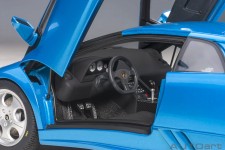 LAMBORGHINI Diablo SE30 1993 Blue Metallic - AutoArt Scale 1:18 (79156)