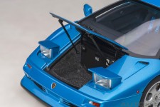 LAMBORGHINI Diablo SE30 1993 Blue Metallic - AutoArt Escala 1:18 (79156)