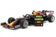 RED BULL RB16B World Champion Winner GP Abu Dhabi 2021 M. Verstappen - Minichamps Scale 1:18 (110212333)