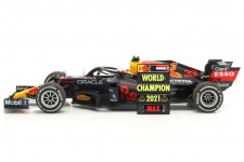 RED BULL RB16B World Champion Winner GP Abu Dhabi 2021 M. Verstappen - Minichamps Scale 1:18 (110212333)