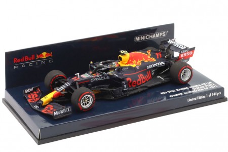 RED BULL RB16B Winner GP Azerbaijan 2021 Sergio Perez - Minichamps Scale 1:43 (410210711)
