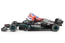 MERCEDES-AMG W12 Winner British GP 2021 Lewis Hamilton - Minichamps Scale 1:18 (110211144)