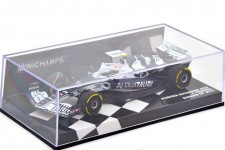 ALPHA TAURI AT03 GP Bahrain 2022 Yuki Tsunoda - Minichamps Scale 1:43 (417220122)