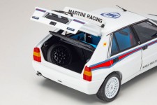 LANCIA DELTA HF Integrale Martini 1992 White - Kyosho Escala 1:18 (08344E)