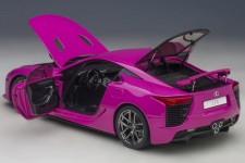 LEXUS LFA Coupe 2012 Passionate Pink - AutoArt Escala 1:18 (78859)
