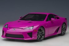 LEXUS LFA Coupe 2012 Passionate Pink - AutoArt Escala 1:18 (78859)